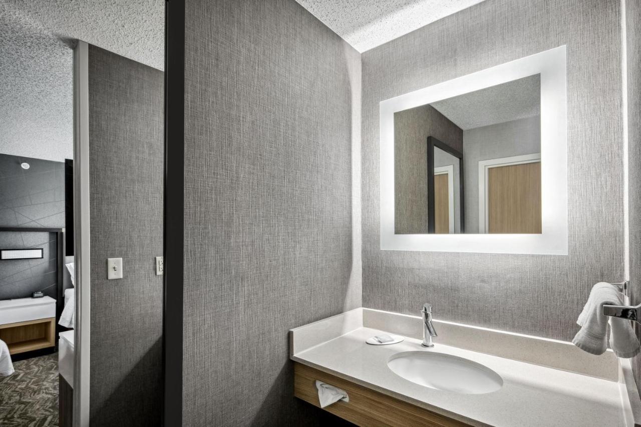 Springhill Suites Anchorage Midtown Екстер'єр фото
