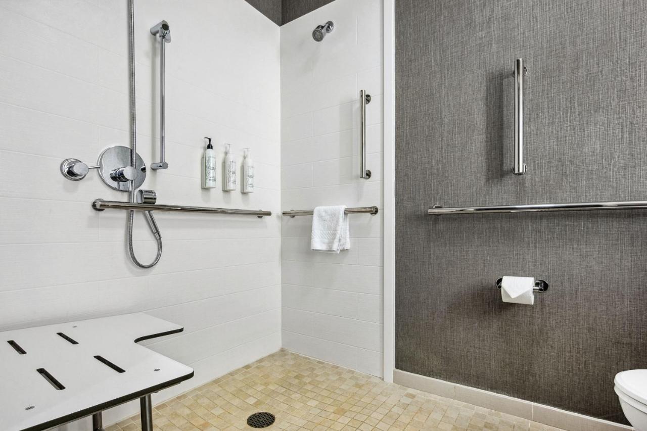 Springhill Suites Anchorage Midtown Екстер'єр фото